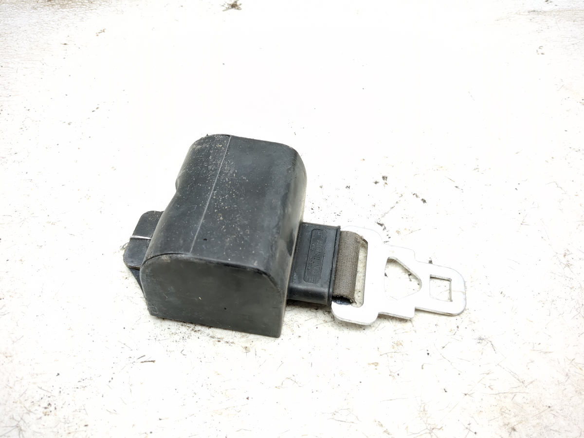 16-25 Kubota RTV X1140 Front Left Safety Seat Belt Seatbelt Retractor