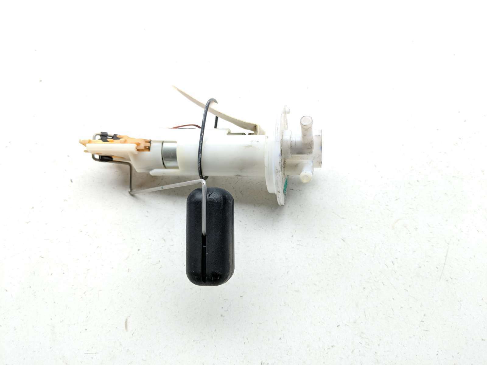 21-23 BMW G310GS Petrol Gas Fuel Pump Assembly 0580210000