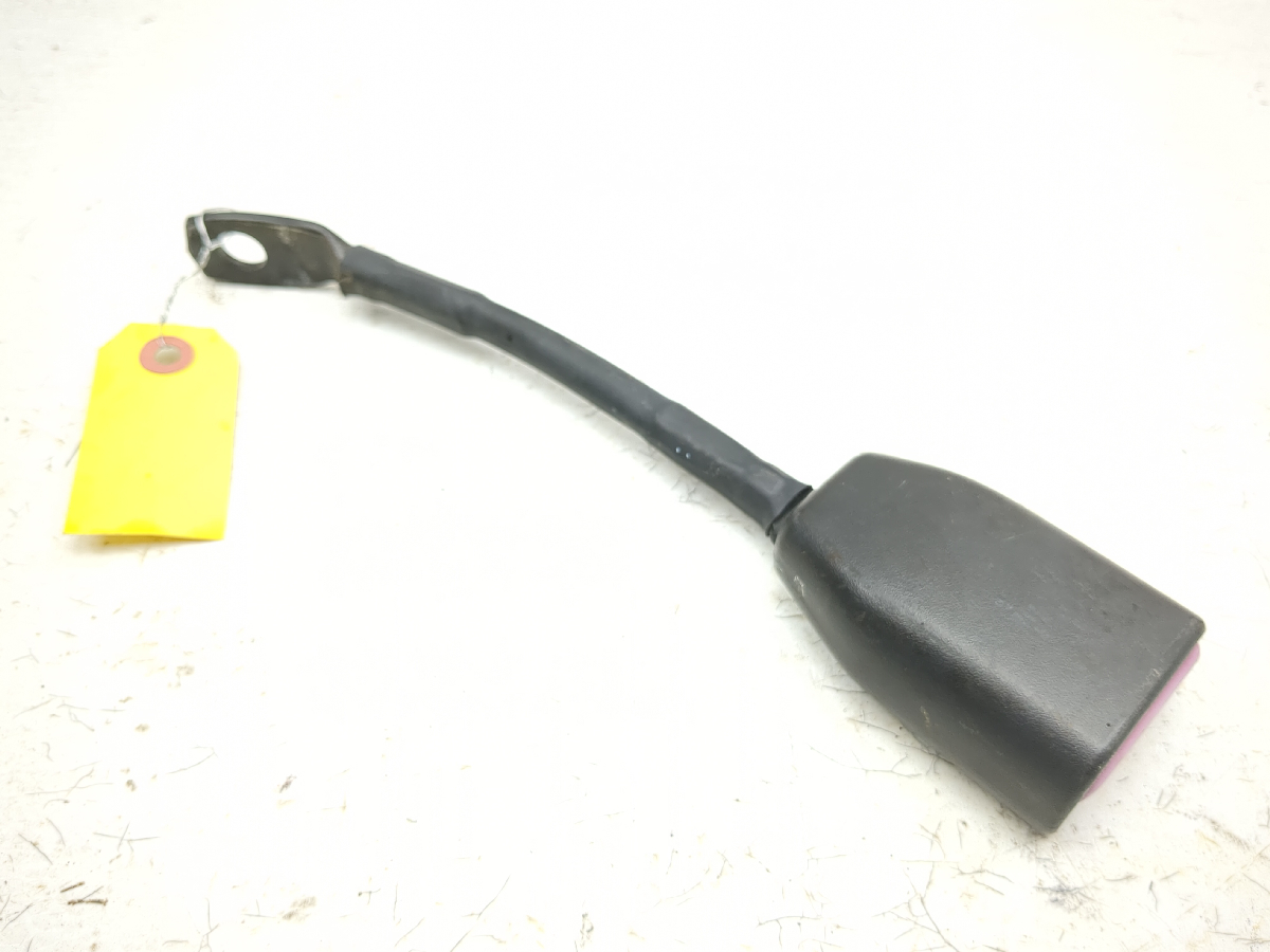 11 Polaris Gem EL Electric Golf Cart Front Left Safety Seatbelt Buckle E37889