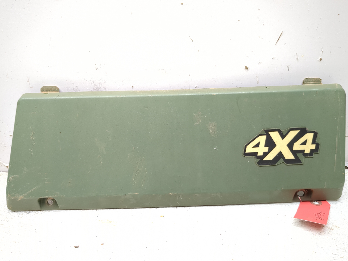 20 John Deere Gator XUV835 R Rear Right Tailgate Fender Cover Panel Plastic