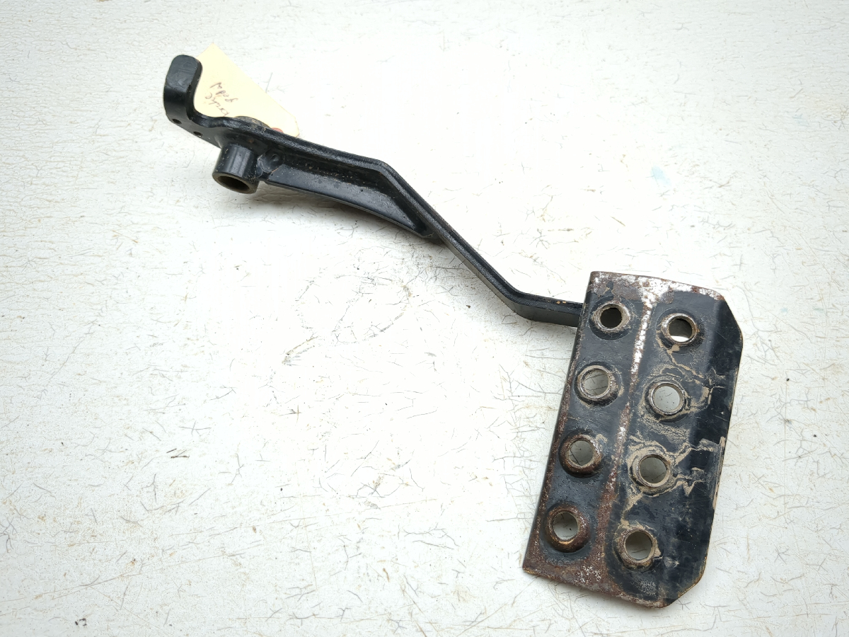 16-18 Yamaha Wolverine YXE700 Front Left Brake Pedal TRSH PL