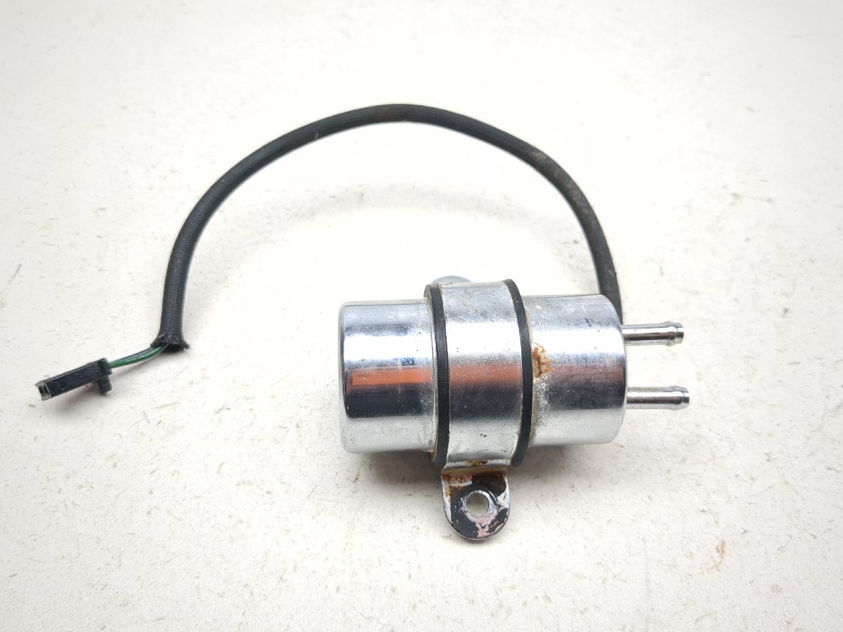 84-87 Honda Goldwing Aspencade GL1200  Petrol Gas Fuel Pump Assembly