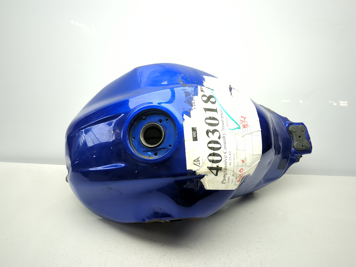 05 Suzuki SV650 Gas Fuel Tank Petrol Reservoir