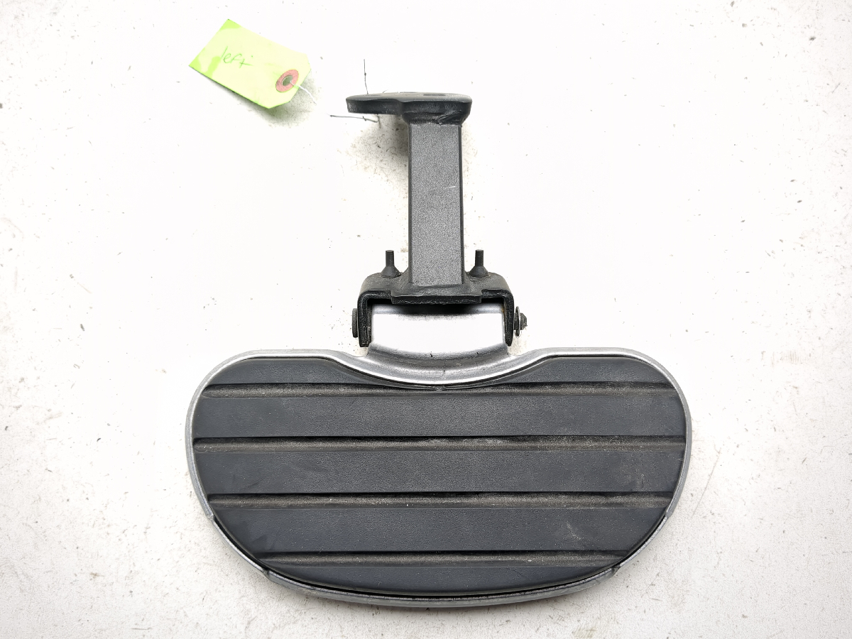 09-23 Kawasaki VN1700A Vulcan Voyager 1700 Rear Left Floorboard Floor Board