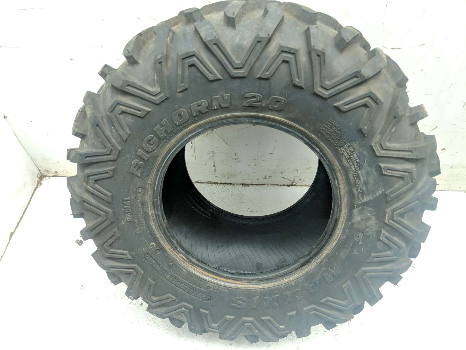 Rear Tire Maxxis Bighorn 2.0 27x11.00-12 B