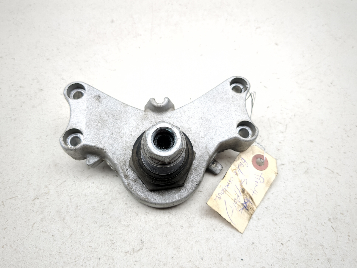 05-09 BMW R1200RT Bottom Lower Triple Steering Tree Clamp