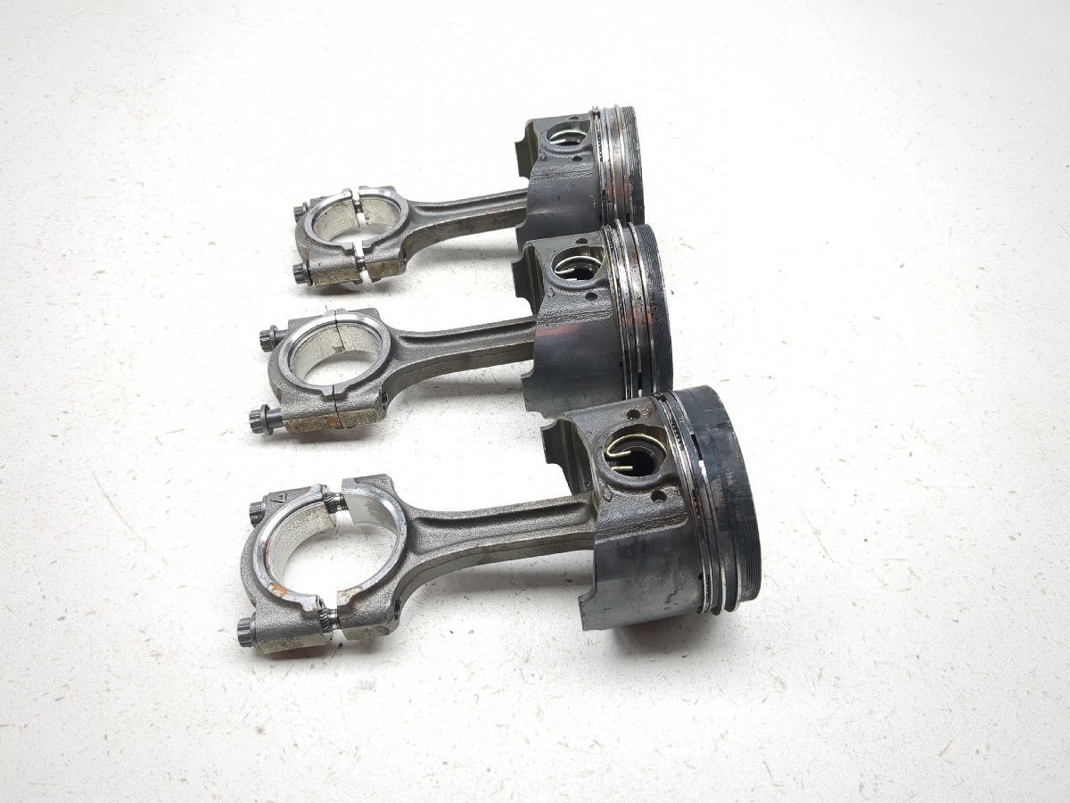 11-16 Kubota RTV 900 Engine Motor Pistons Connecting Rods Set