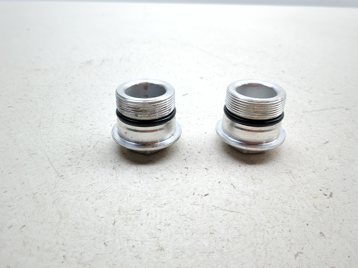 92-04 Suzuki VL 800 Intruder Fork Ends Caps Lids