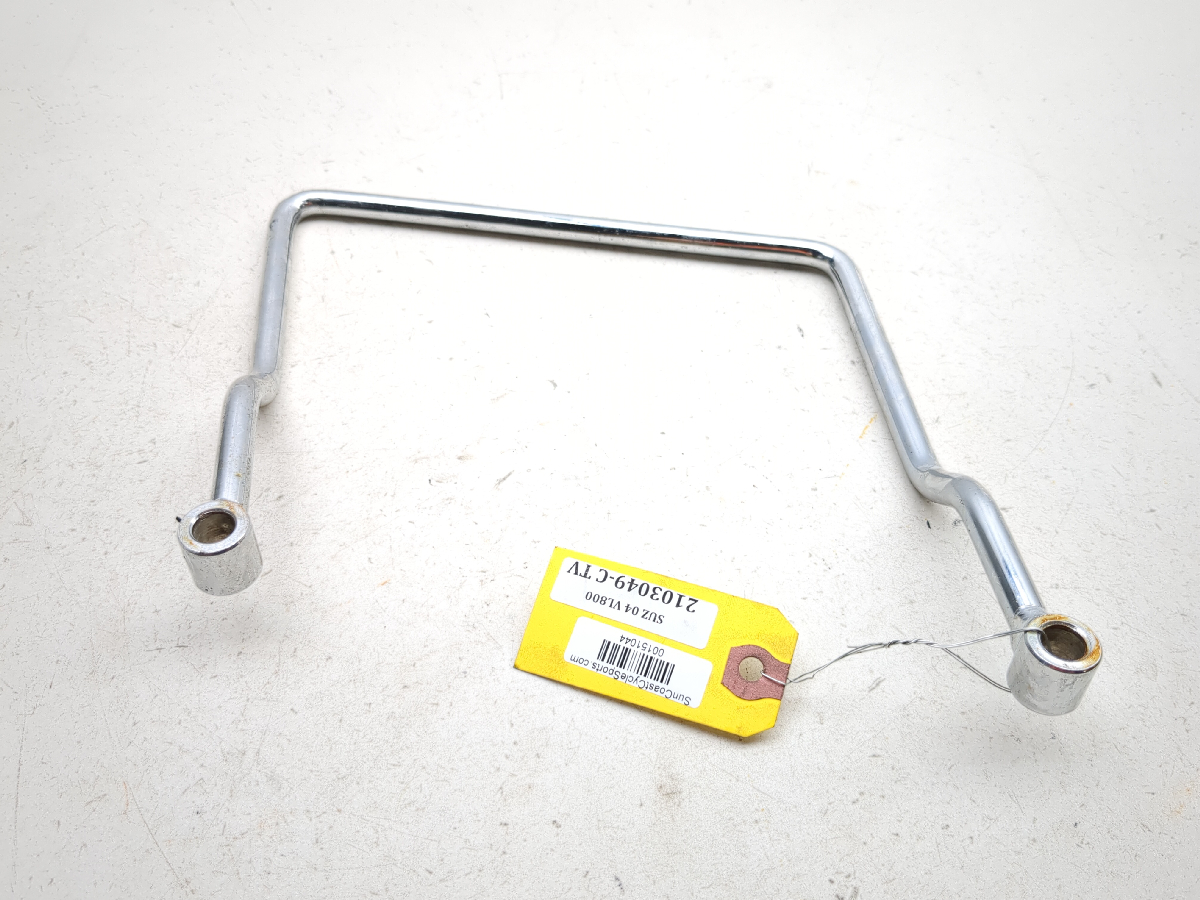 92-04 Suzuki VL 800 Intruder Rear Right Saddlebag Support Mount Bracket Chrome