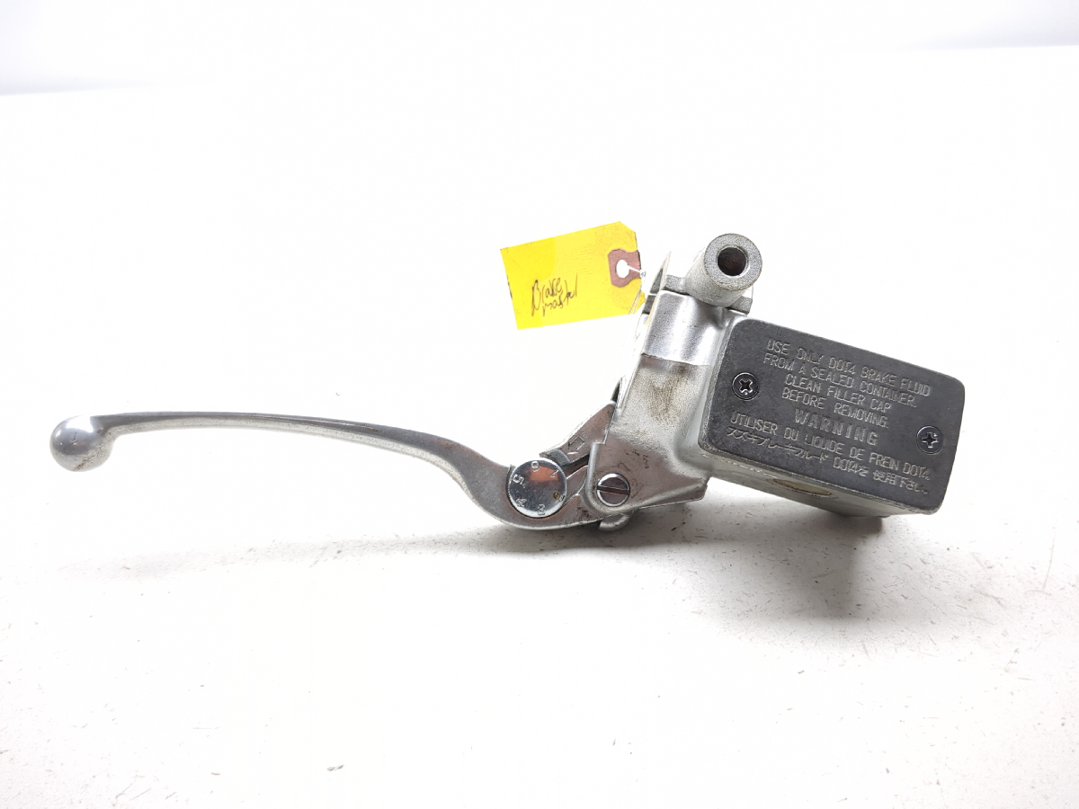 92-04 Suzuki VL800 Intruder Right Front Brake Master Cylinder