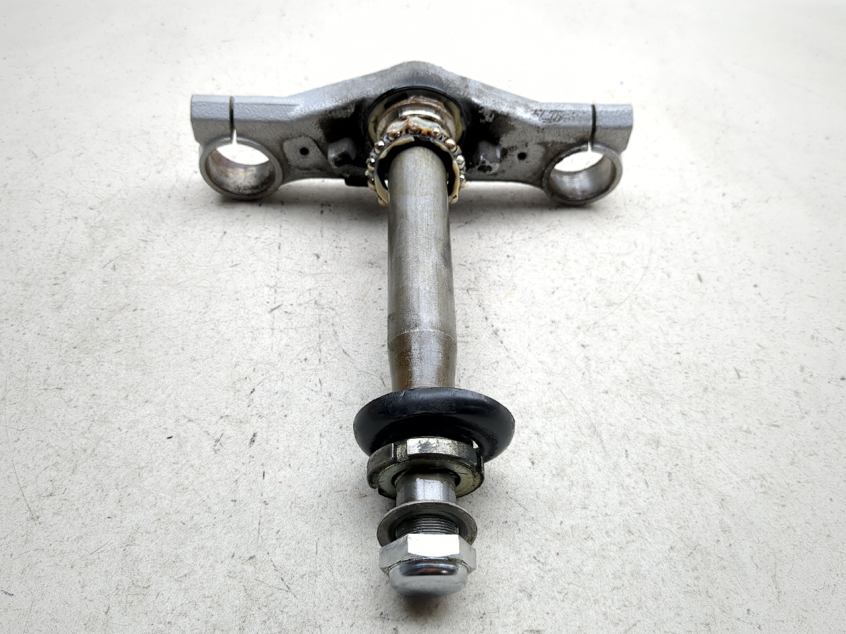 13-17 Suzuki GW250 Bottom Lower Triple Tree Steering Clamp - Sun
