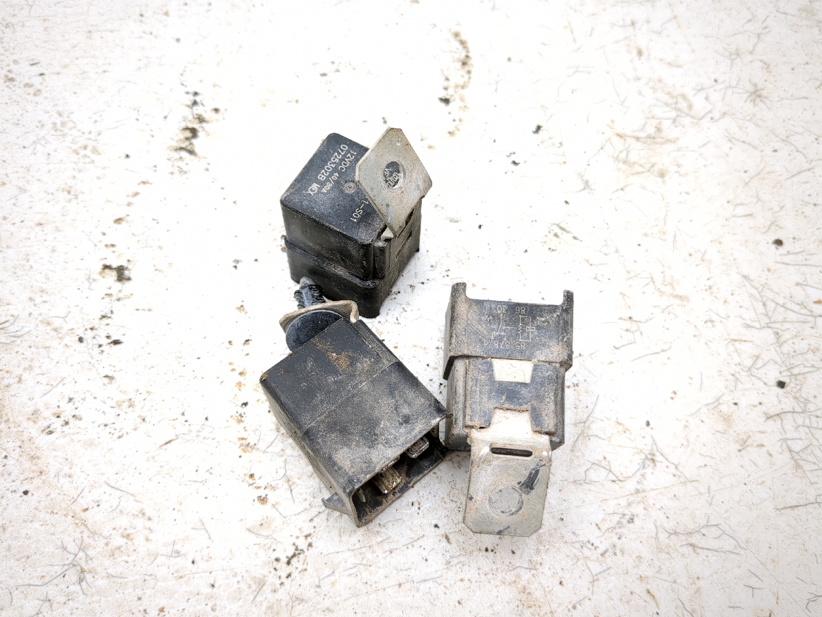 04-16 John Deere Gator HPX Sensor Relay Set