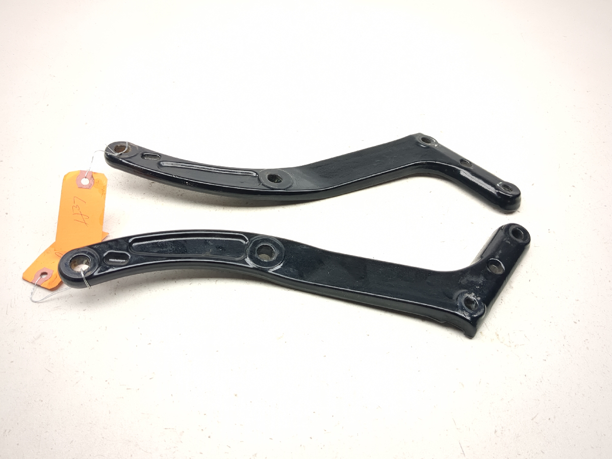 07-17 Harley Softail Fatboy FLSTF Rear Fender Supports Set Pair 47812-08