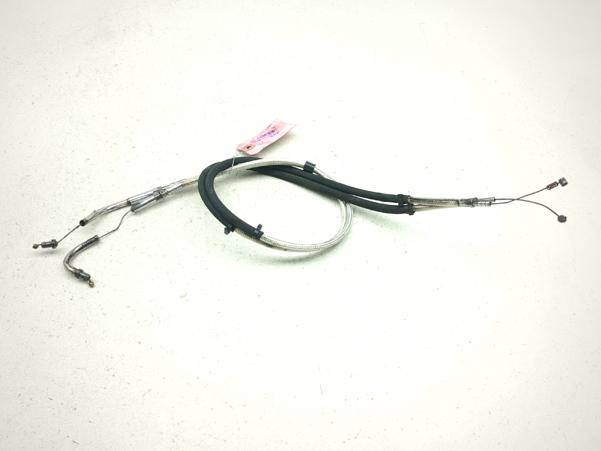07-17 Harley Softail Fatboy FLSTF Throttle Cable Lines