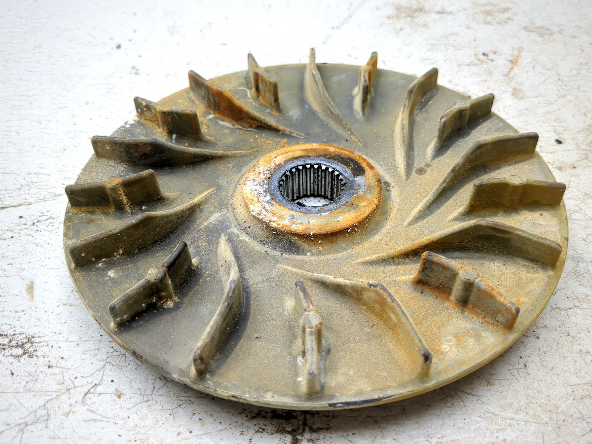 12-16 Kubota RTV400CI RTV 400 CVT Primary Clutch Driven Assembly B