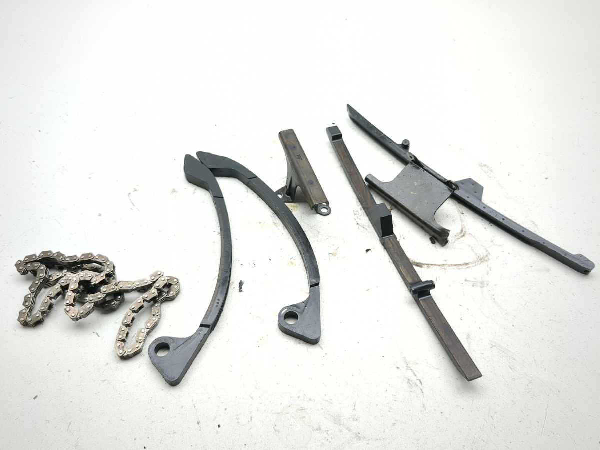 03-12 Suzuki SV650 Timing Chain Guides