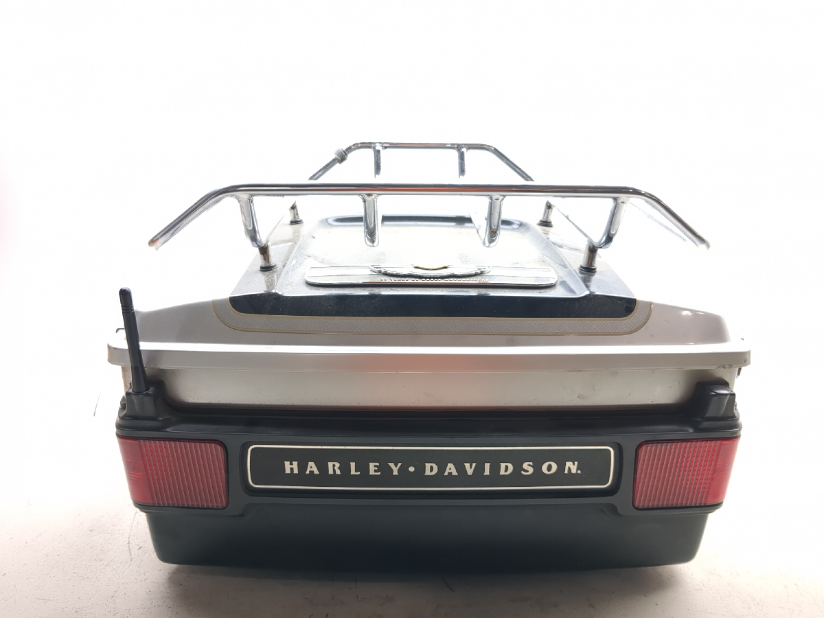 03 Harley Ultra Classic Electra Glide FLHTCUI Rear Trunk Storage Top Box