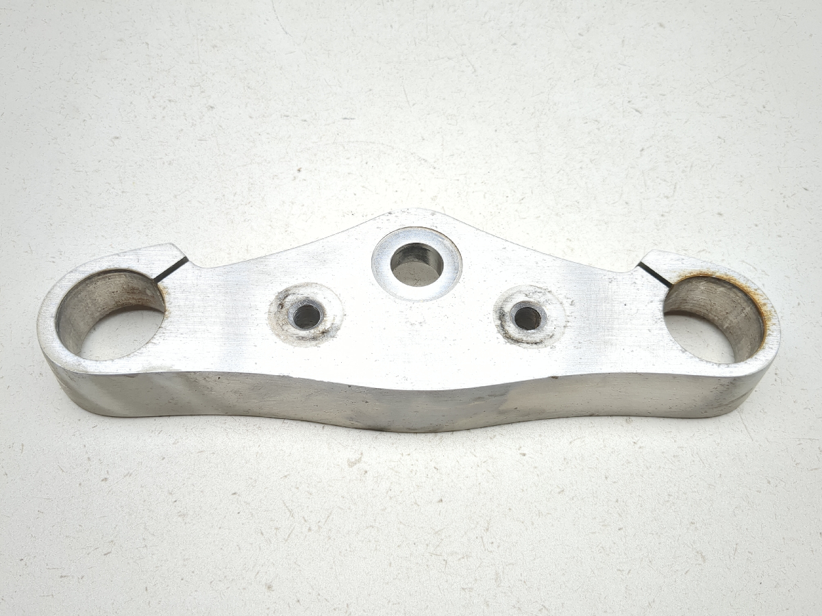 06-16 Kawasaki Vulcan 900 VN900C Top Upper Triple Clamp Tree