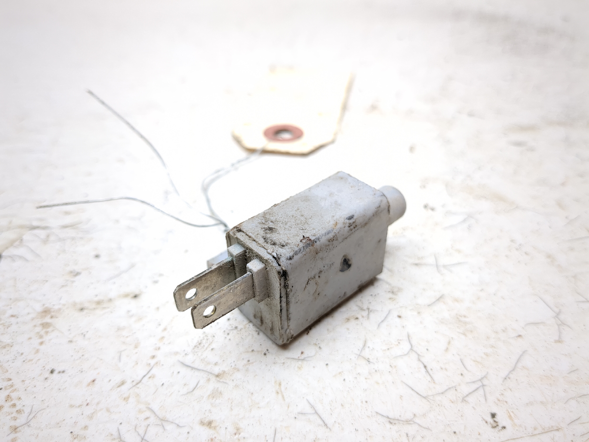 06-10 Kubtoa RTV 900 Brake Light Switch TRSH PL
