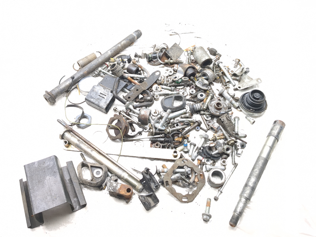 07-13 Harley FXDB Dyna Street Bob Engine Motor Miscellaneous Hardware Bolt Kit