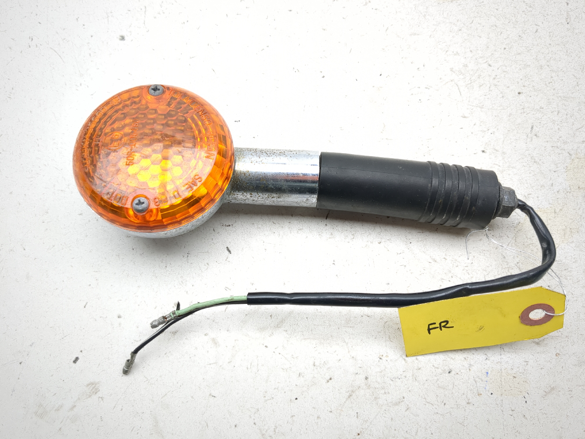 90-93 Suzuki VX800 Front Right Turn Signal Flasher Indicator Light
