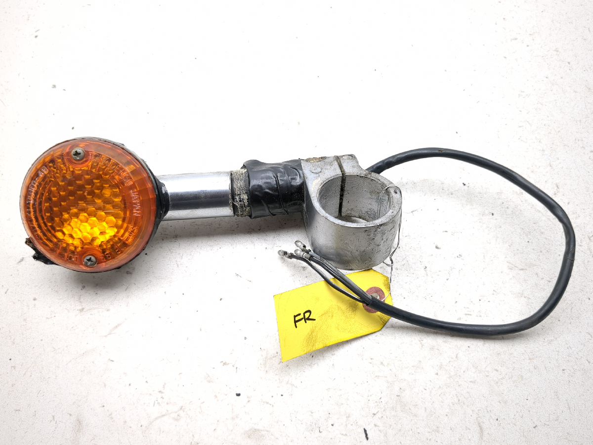 98 Suzuki LS650 Savage Front Right Turn Signal Flasher Indicator Light