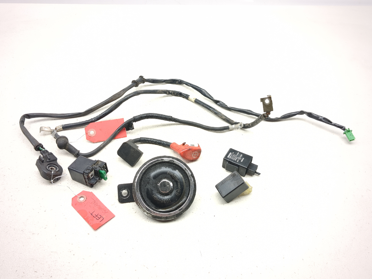 01-09 Honda VT750 Shadow Spirit Relay Set Horn Starter Kickstand Battery