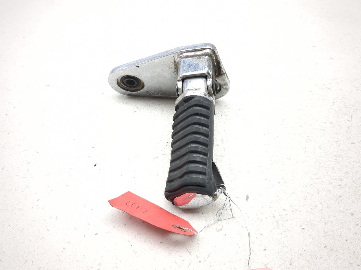 01-09 Honda VT750 Shadow Spirit Front Left Driver Foot Peg