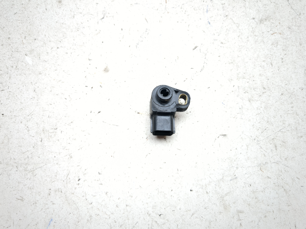 04-12 Victory Kingpin TPS Throttle Position Sensor