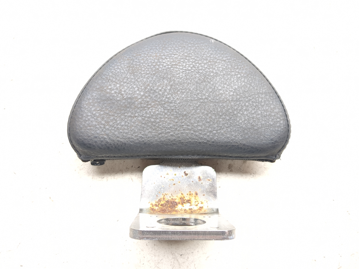 04-12 Victory Kingpin Front Driver Back Rest Support