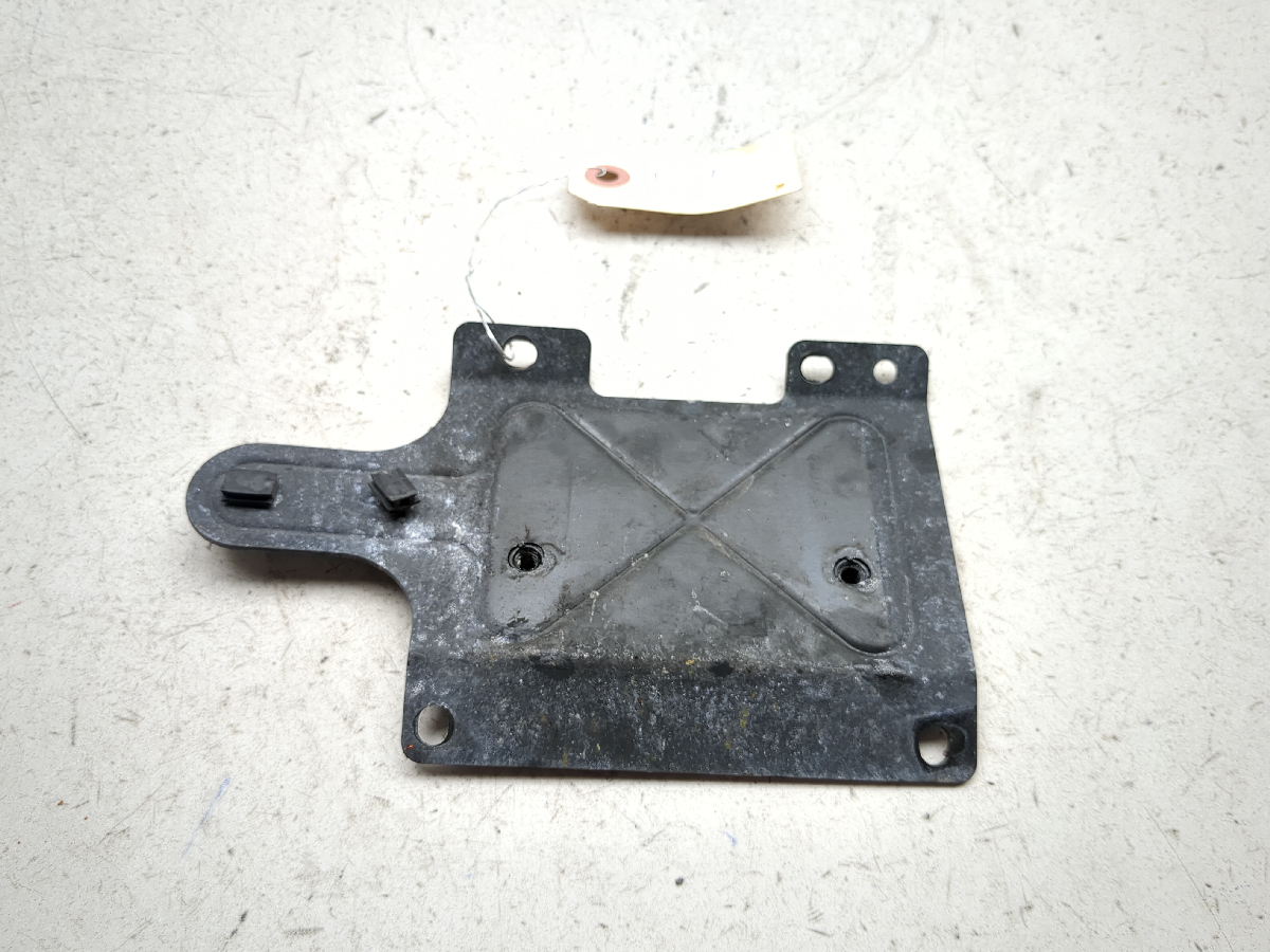 04-12 Victory Kingpin Voltage Regulator Mount Bracket Holder TRSH DW