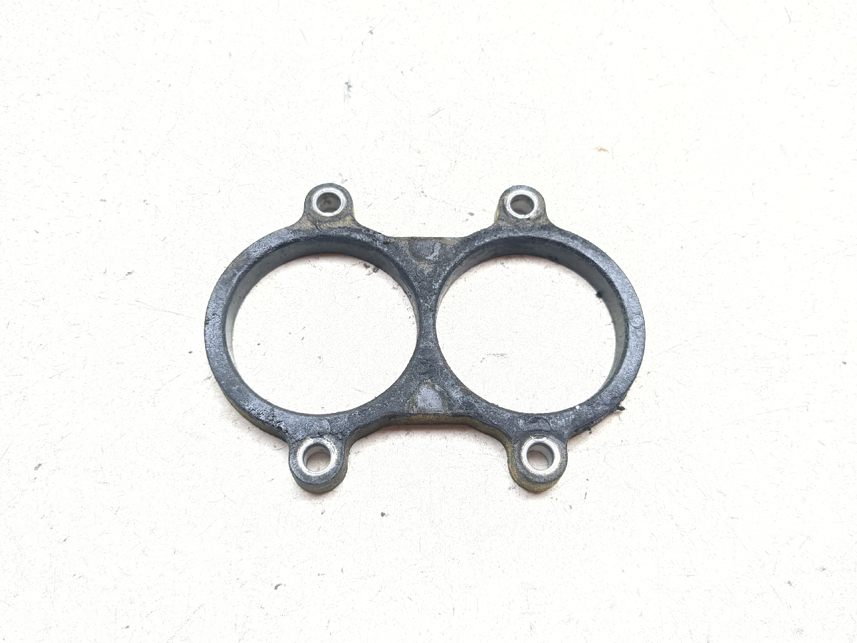 04-12 Victory Kingpin Intake Manifold Trim Spacer TRSH DW