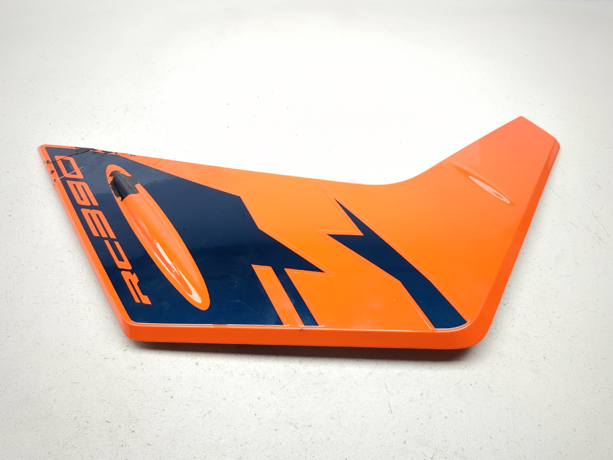 22-25 KTM 390 RC Right Trim Fairing Cover Panel