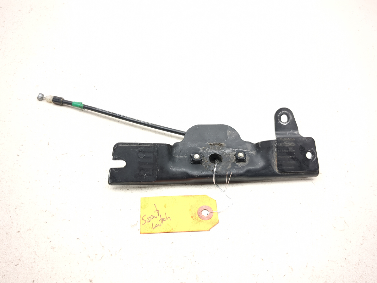 22-25 KTM 390 RC Seat Latch Lock Cable