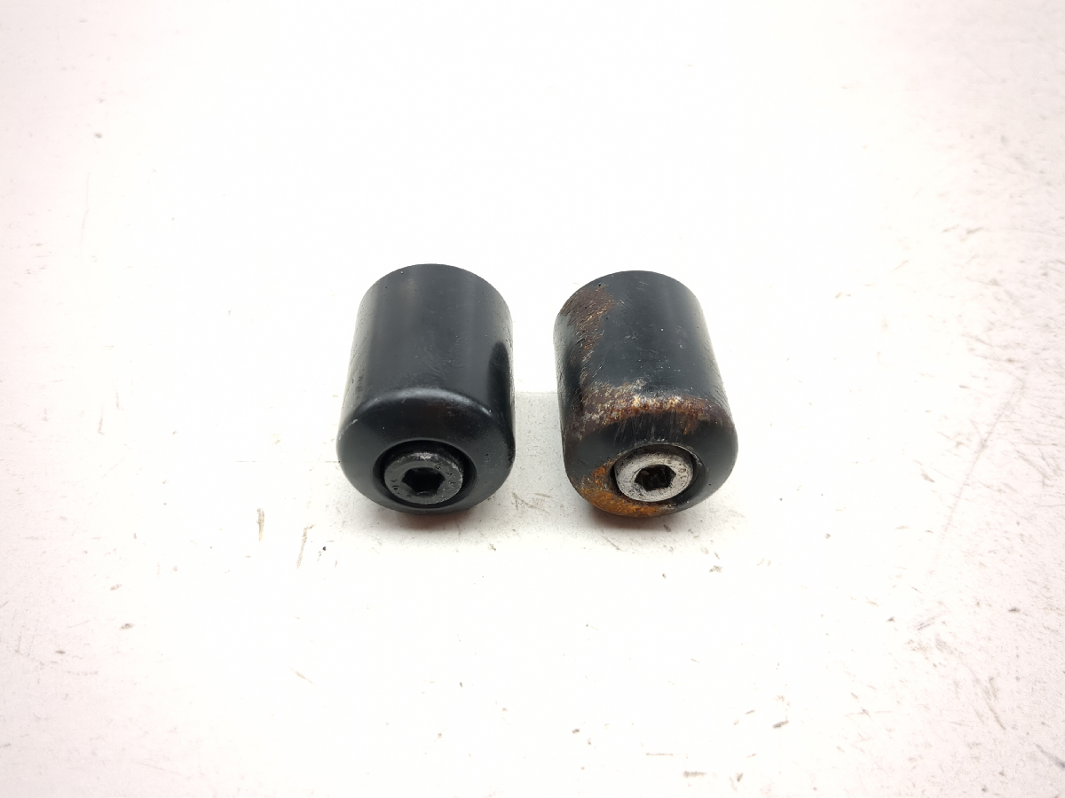 13-18 Kawasaki ZX 636 ZX6R Handle Bar Ends