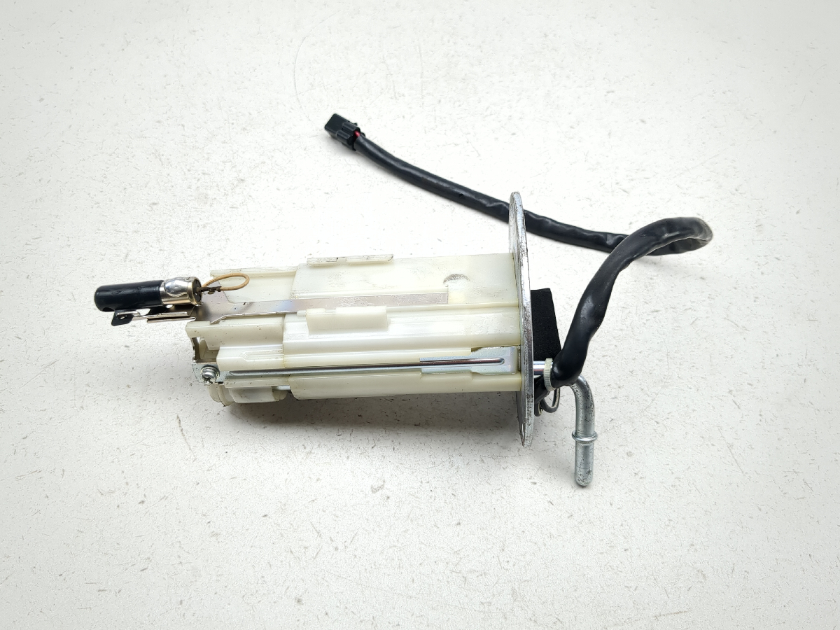 13-18 Kawasaki ZX 636 ZX6R Petrol Gas Fuel Pump Assembly 49040-0023