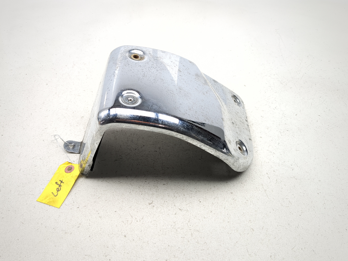 08 09 Suzuki C109R VLR1800 Left Engine Motor Cover