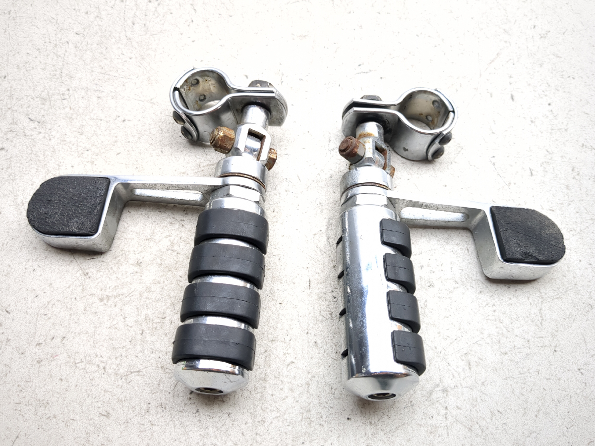 98-04 Kawasaki VN1500 Vulcan Nomad FI Aftermarket Front Highway Pegs Set