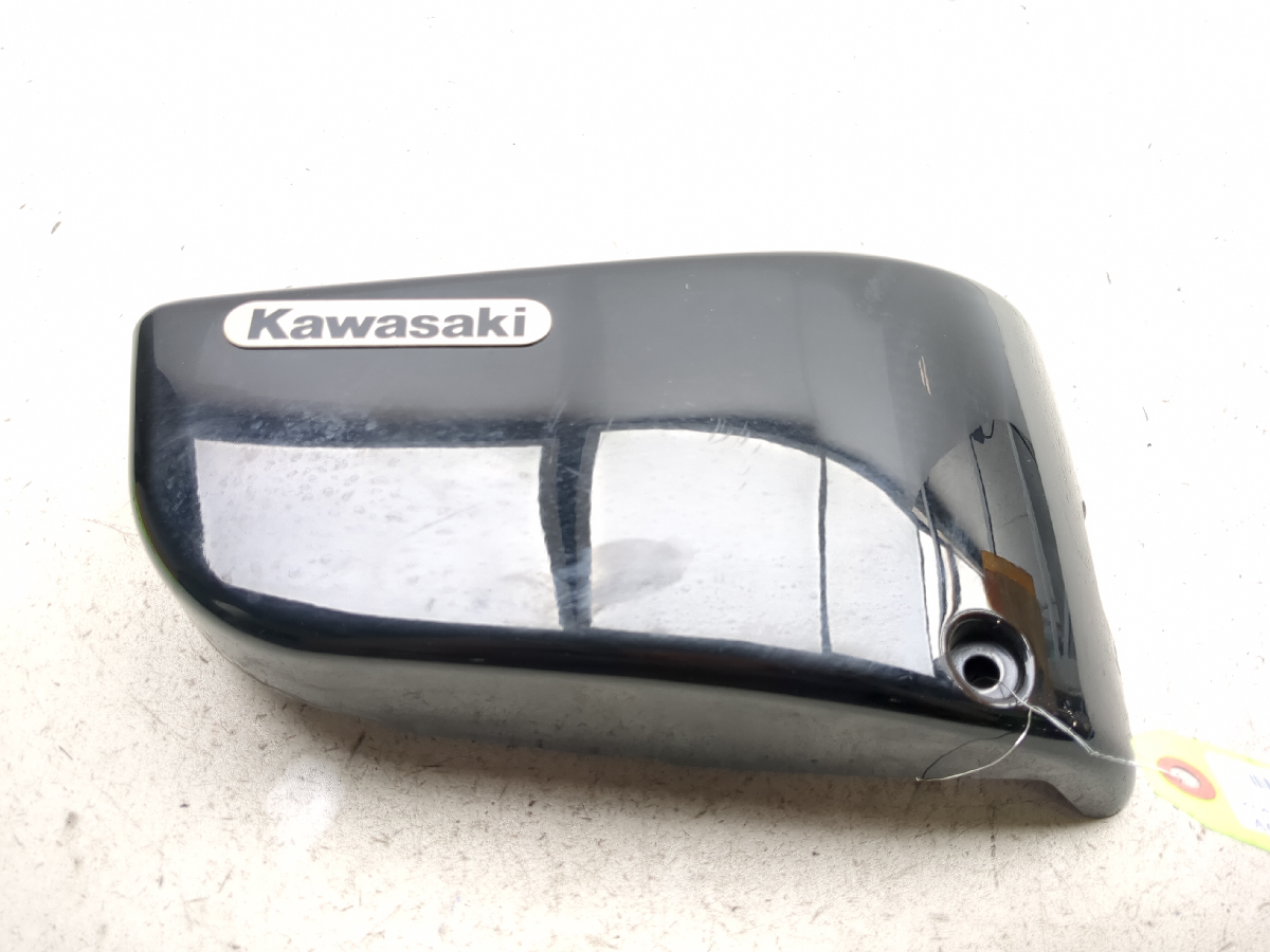 98-04 Kawasaki VN1500 Vulcan Nomad FI Right Side Lower Seat Cover 36001-1646
