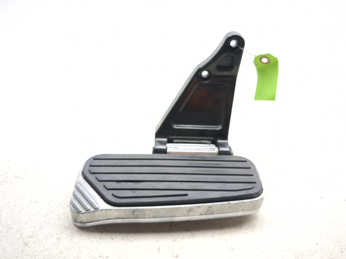 98-04 Kawasaki VN1500 Vulcan Nomad FI Rear Left Floorboard Floor Board