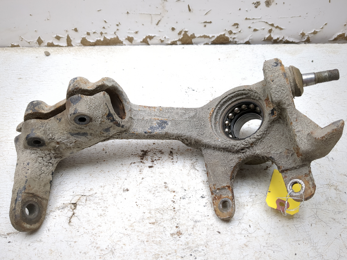 04-16 John Deere Gator HPX 4x4 Front Left Wheel Spindle Knuckle Carrier