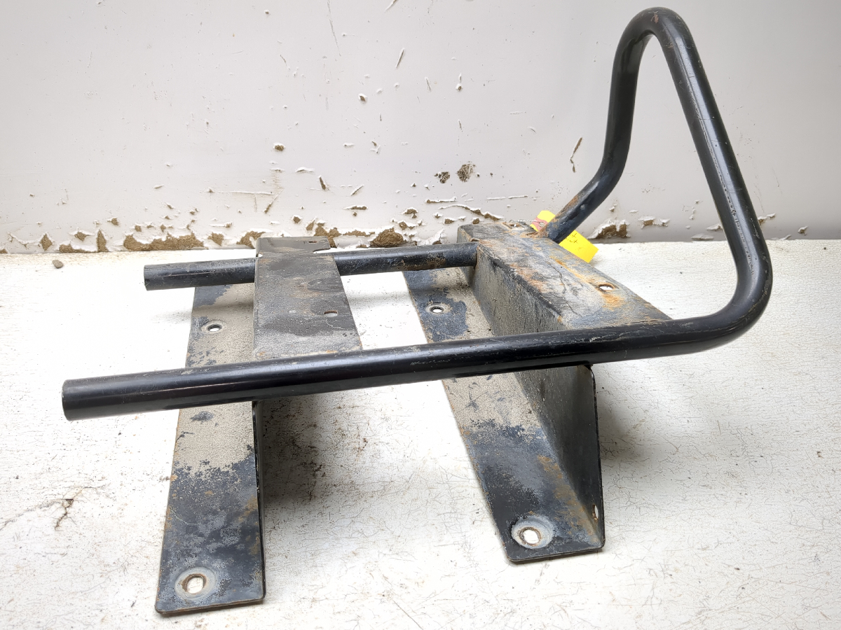 04-16 John Deere Gator HPX 4x4  Front Left Seat Base Mount