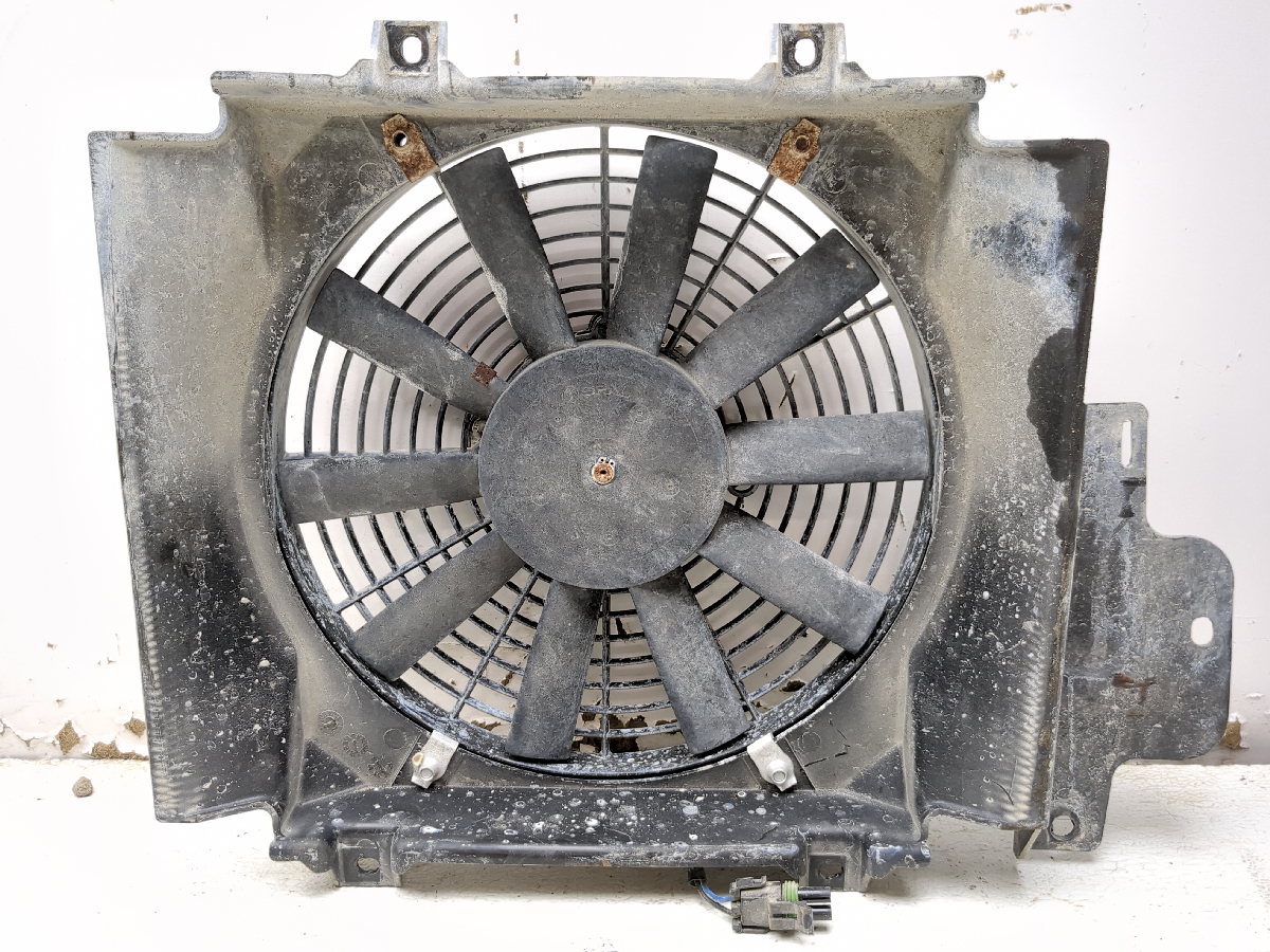 04-16 John Deere Gator HPX 4x4 Radiator Cooling Fan