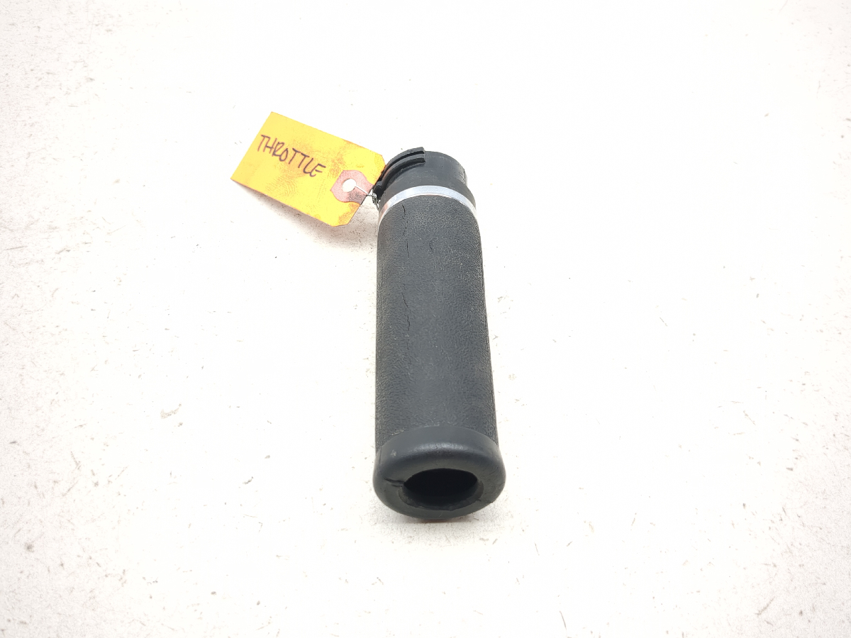98-03 Harley Electra Glide FLHT Classic Throttle Tube And Grip