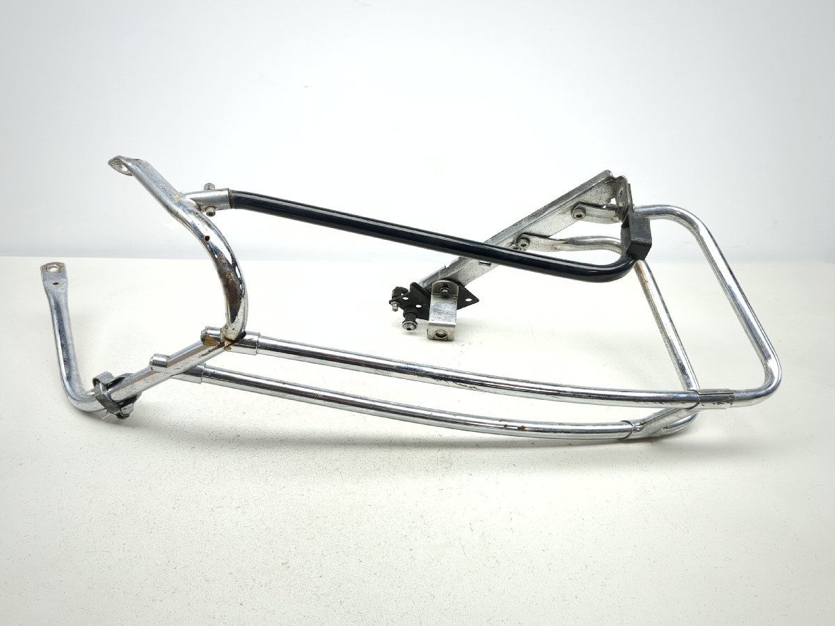 98-03 Harley Electra Glide FLHT Classic Rear Right Saddlebag Mount Bracket