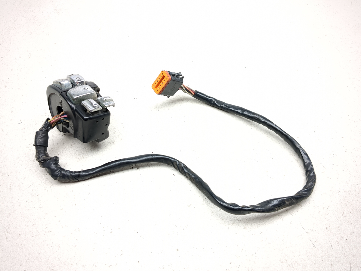 98-03 Harley Electra Glide FLHT Classic Right Control Start Stop Switch
