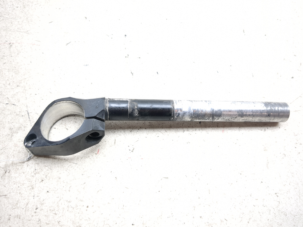 03-05 Yamaha YZF R6 Right Clip On Handle Bar