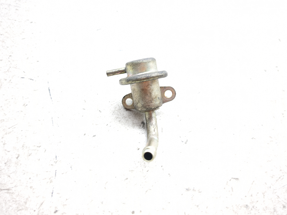 03-05 Yamaha YZF R6 Fuel Pressure Regulator E218032