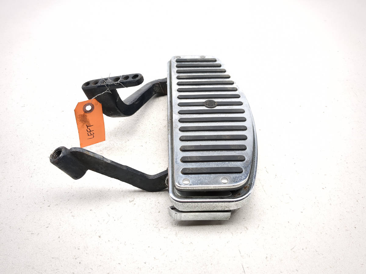 98-03 Harley Electra Glide FLHT Classic Front Left Floorboard Floor Board