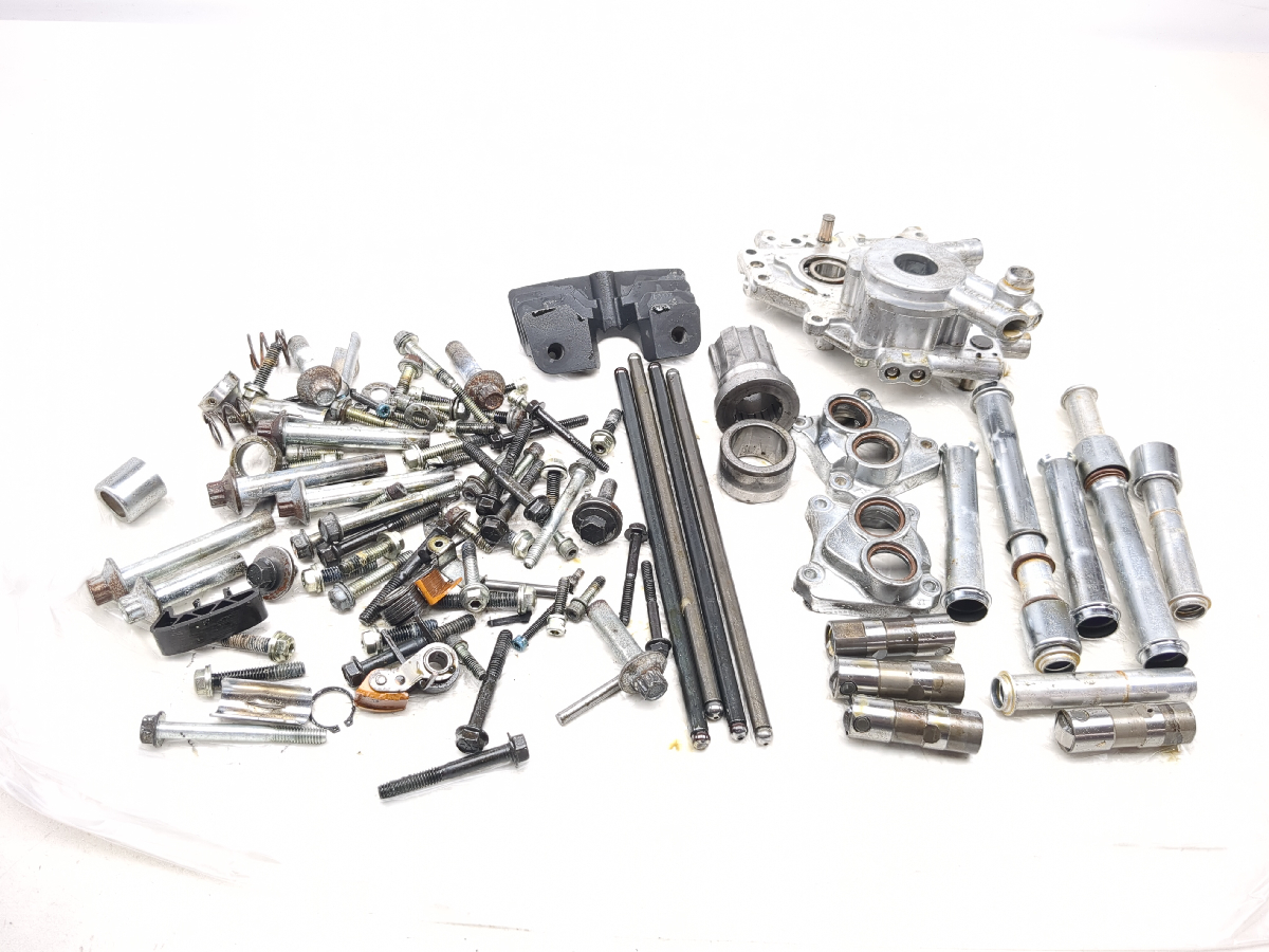 98-03 Harley Electra Glide FLHT Classic Engine Motor Miscellaneous Hardware Kit